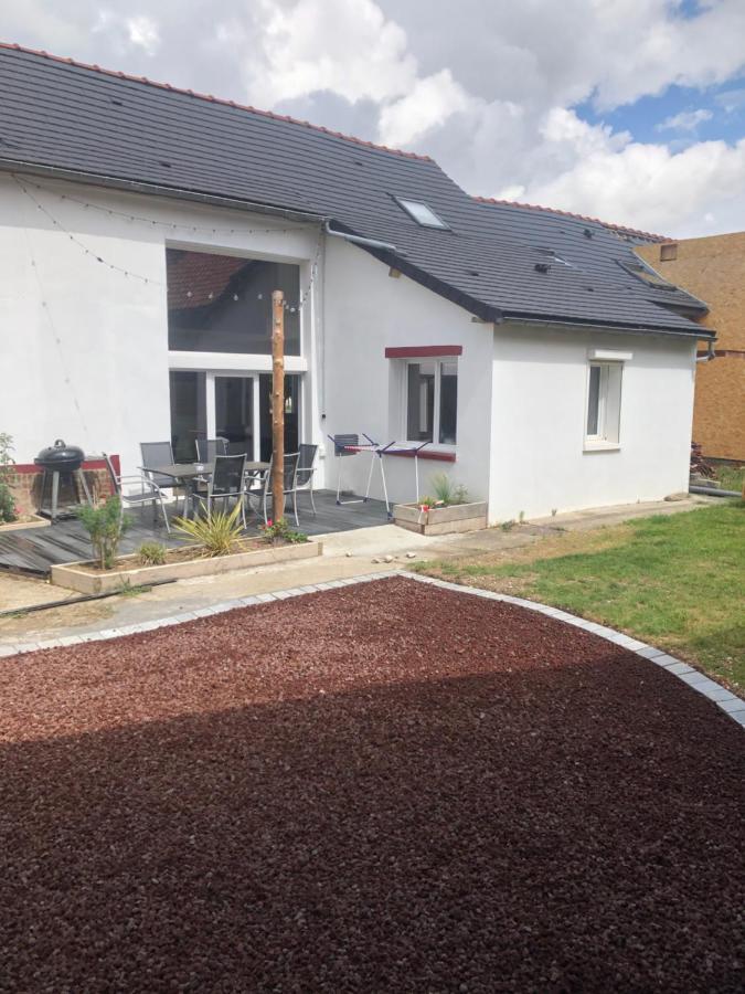 Maison Chaleureuse A La Campagne Camps-en-Amienois Exterior foto